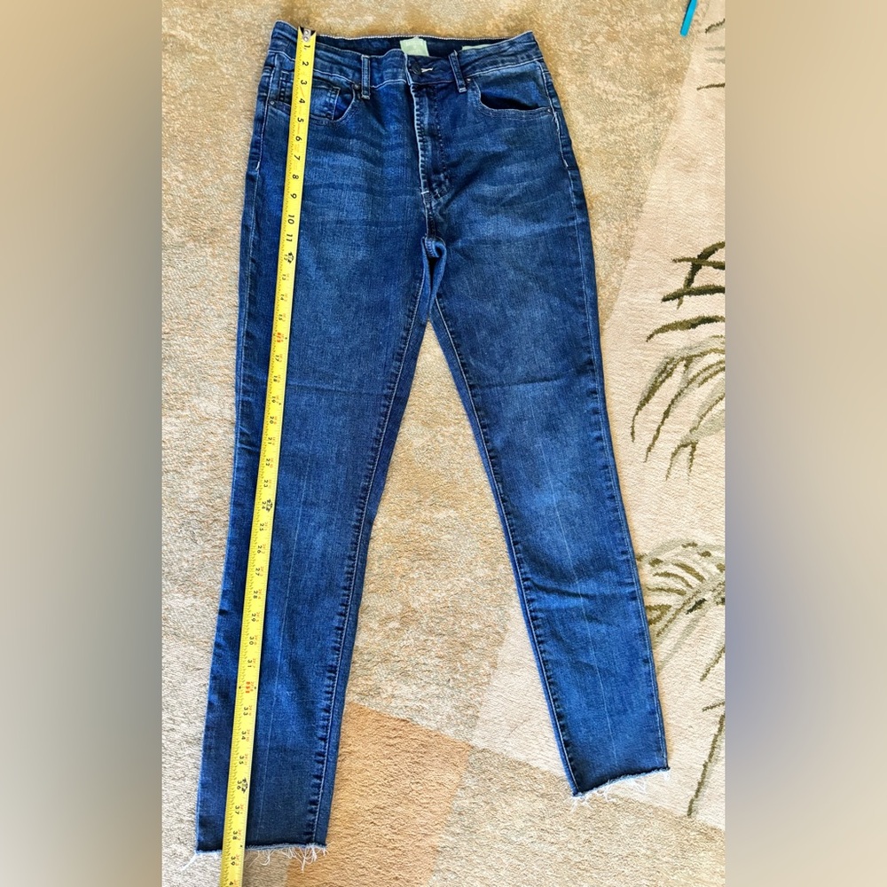 Articles of Society The Secret Skinny Jeans Women 8/29 Dark Wash Raw Hem - Picture 9 of 9